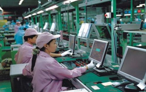 富士康重回河南 投資10億建總部，兩周招工五萬，誰更離不開誰？